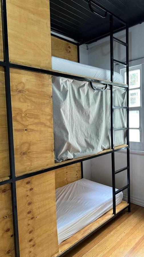 Hostel Hug Brasil 库里提巴 外观 照片