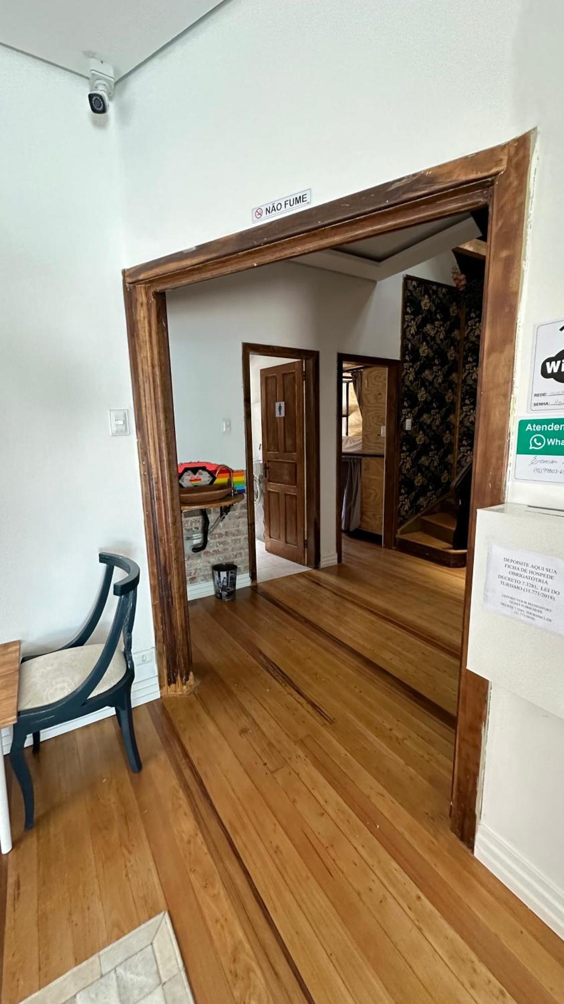 Hostel Hug Brasil 库里提巴 外观 照片