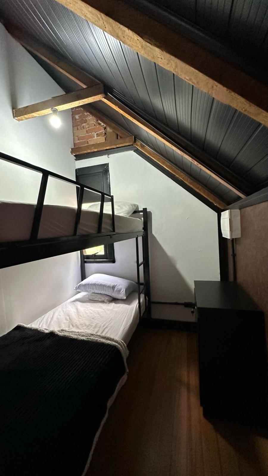 Hostel Hug Brasil 库里提巴 外观 照片